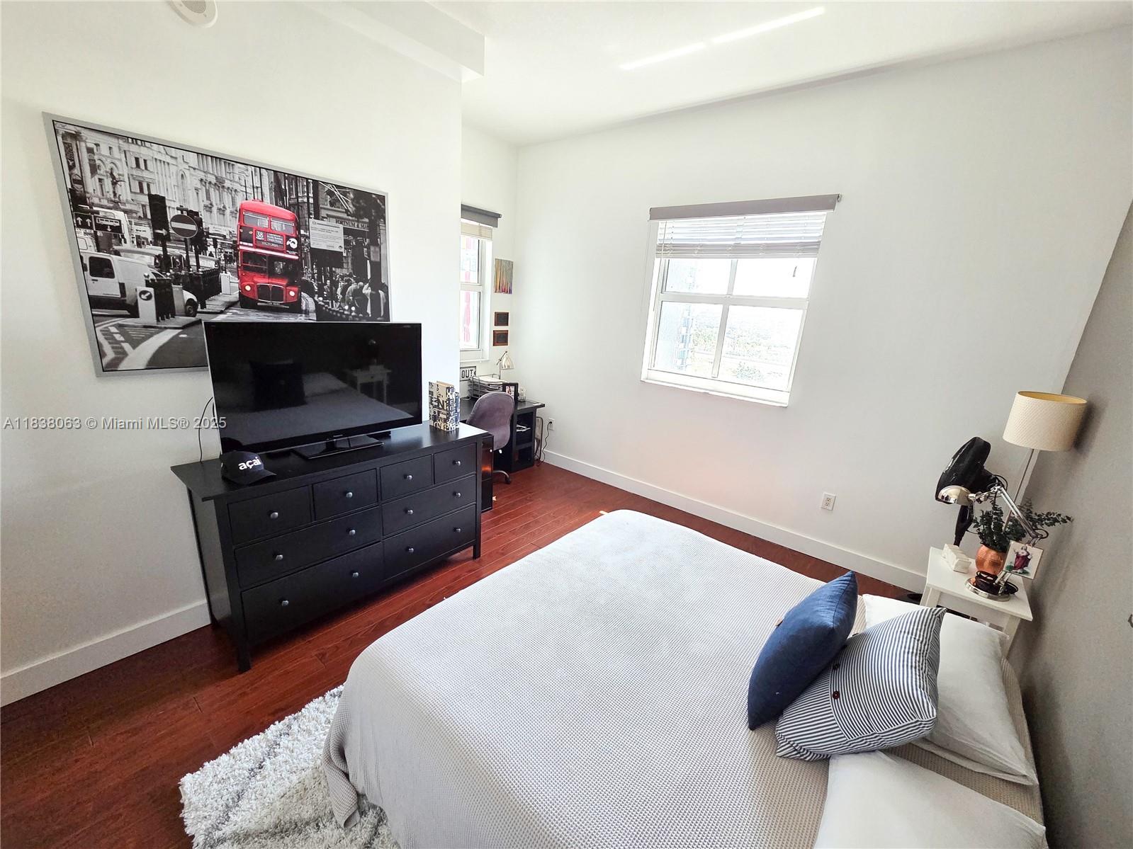 VUE AT BRICKELL CONDO - Residential