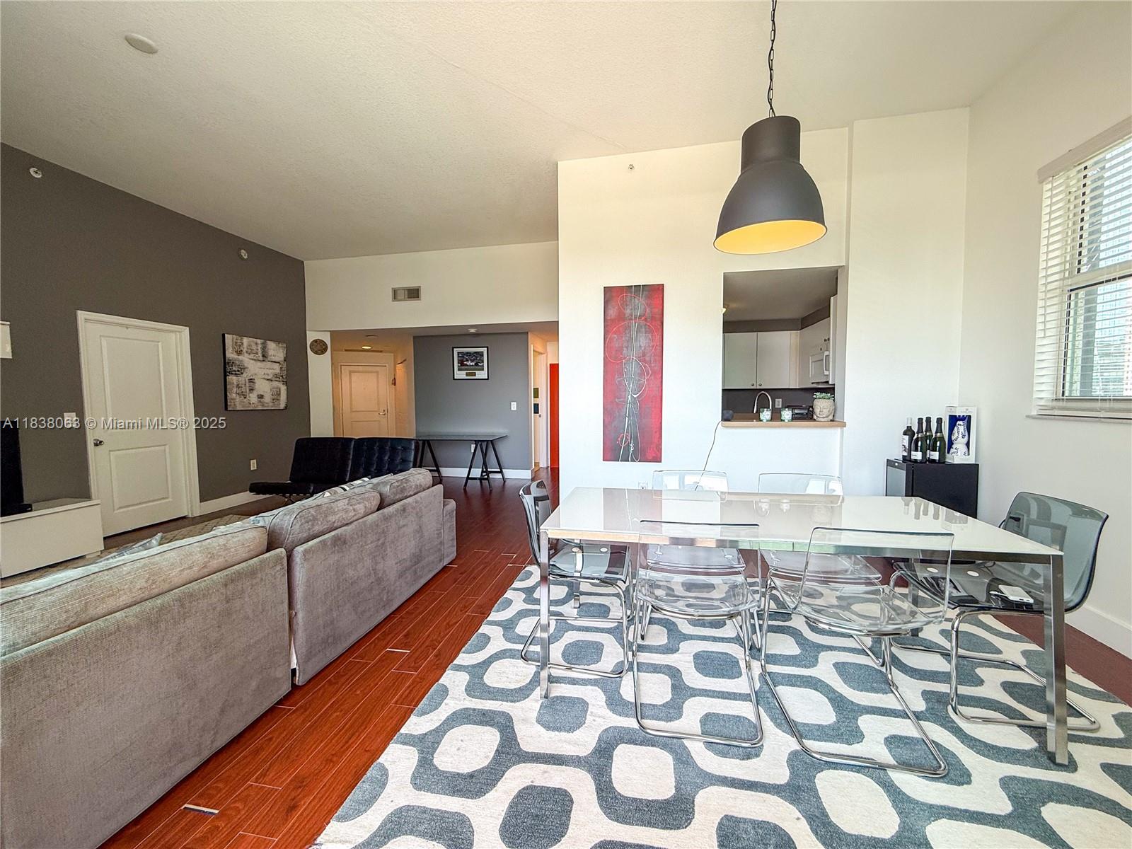 VUE AT BRICKELL CONDO - Residential