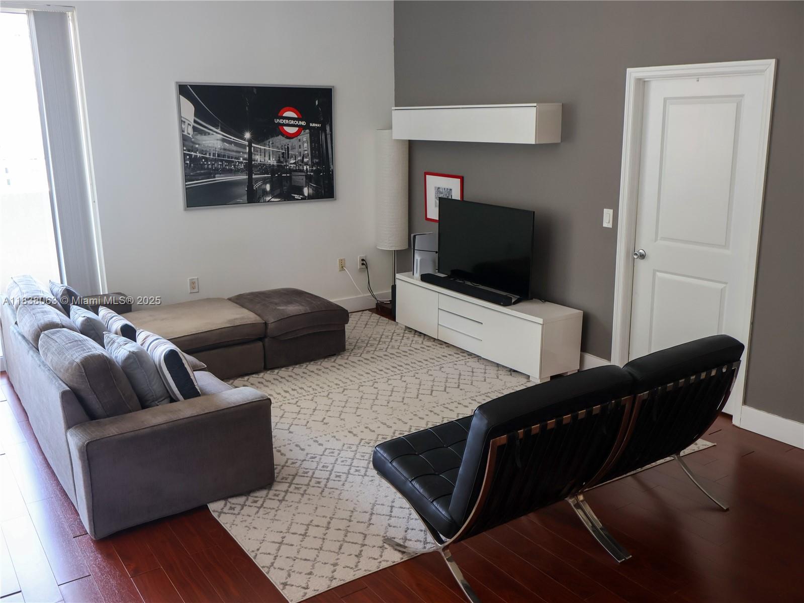 VUE AT BRICKELL CONDO - Residential