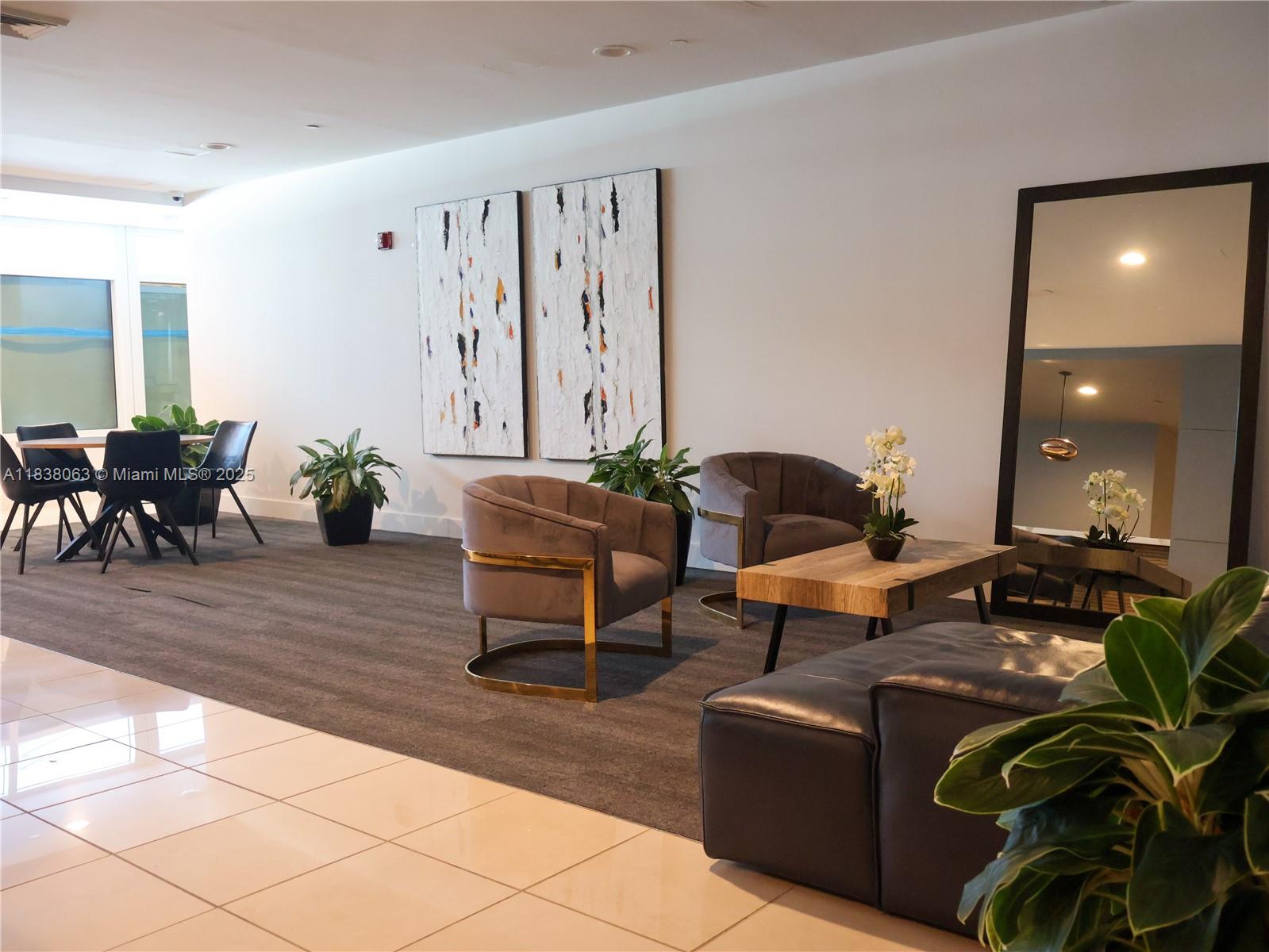 VUE AT BRICKELL CONDO - Residential