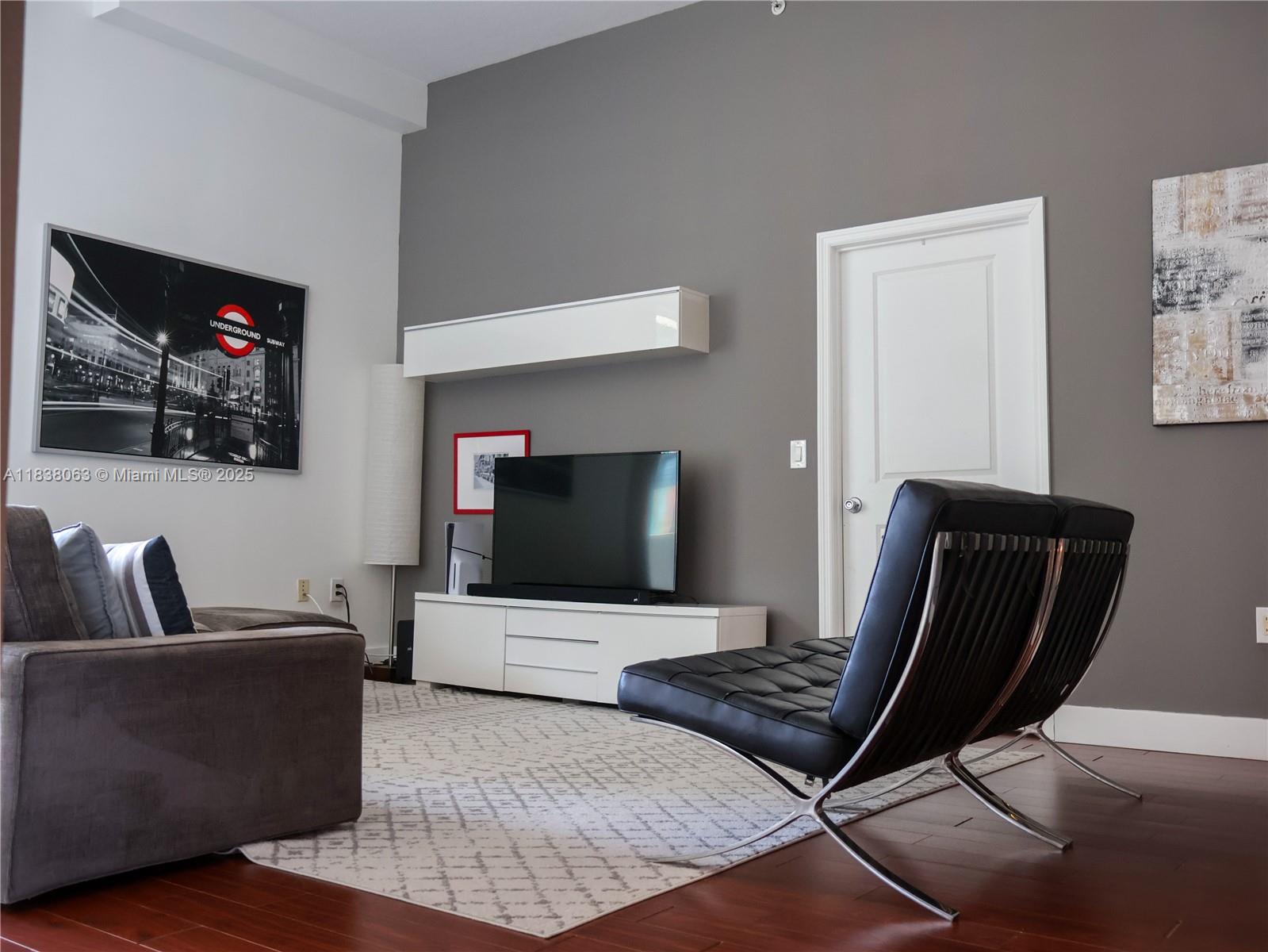 VUE AT BRICKELL CONDO - Residential