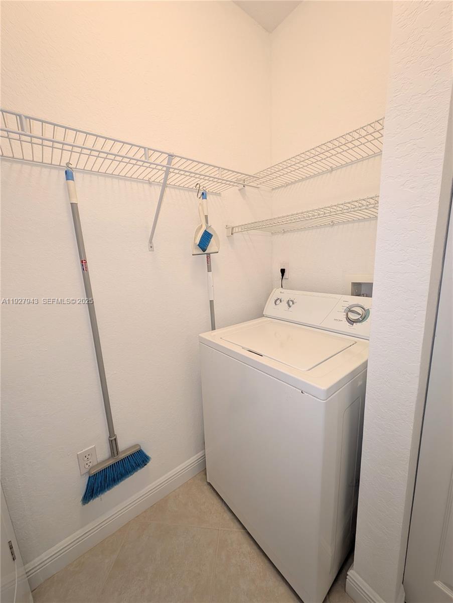 LUCERNE POINTE CONDO C - Residential