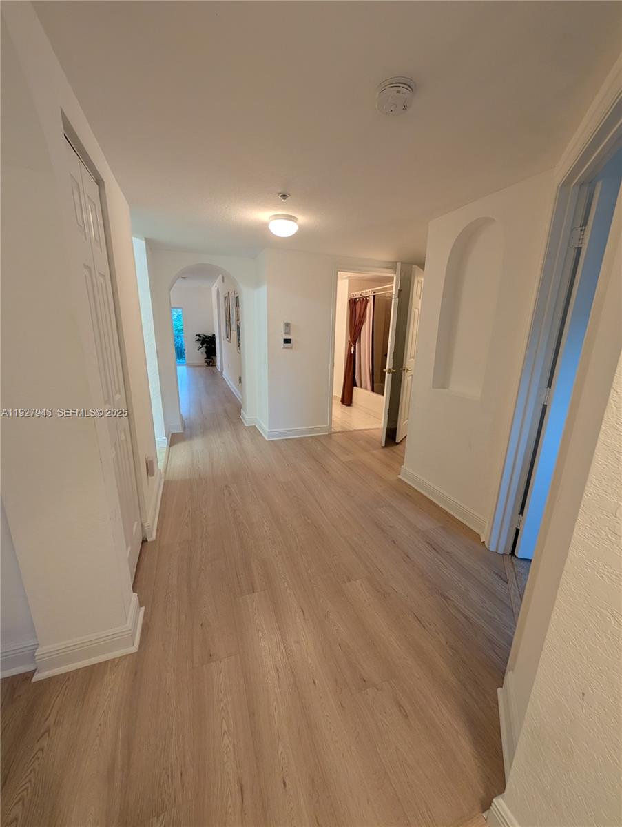 LUCERNE POINTE CONDO C - Residential