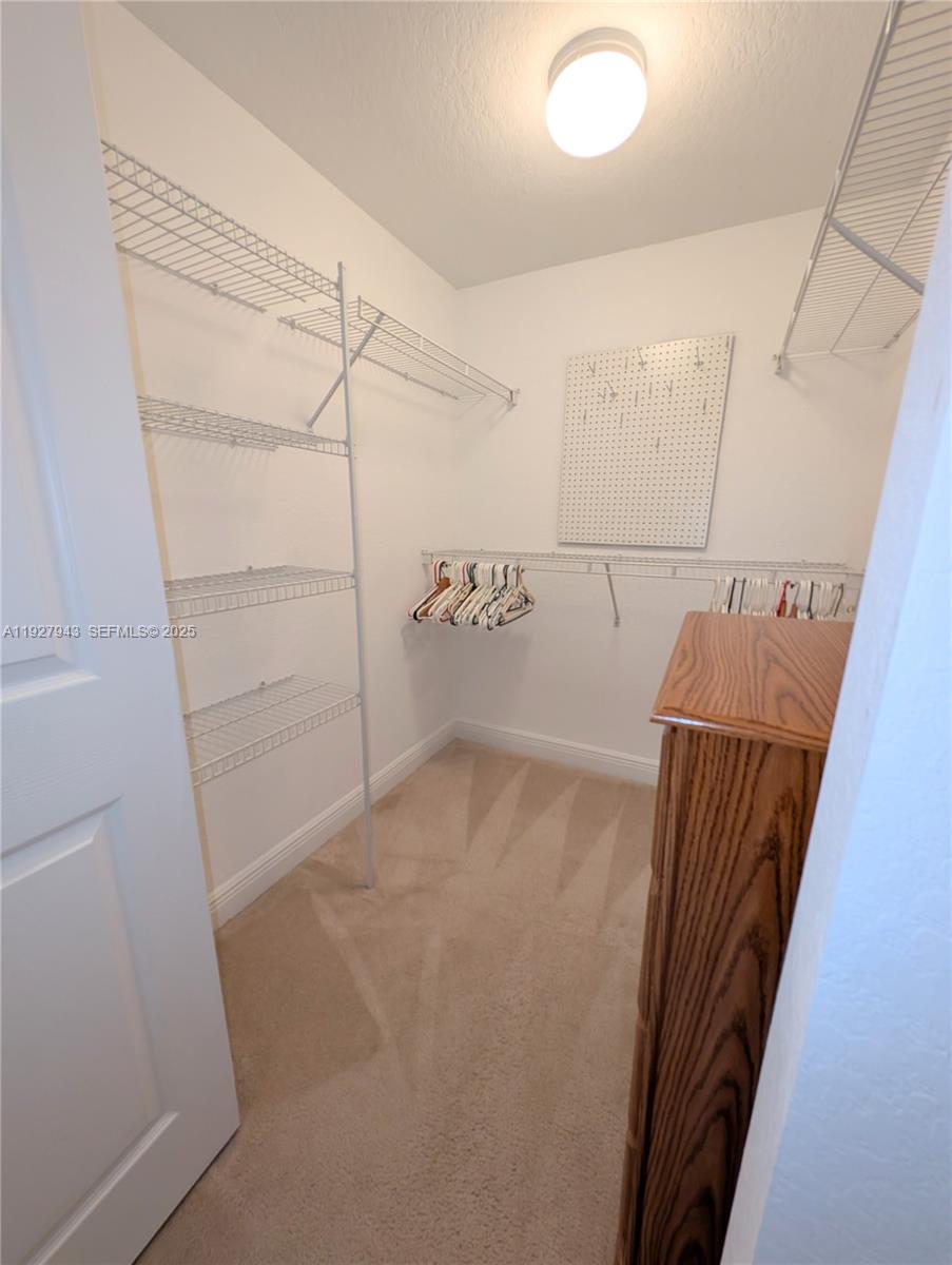 LUCERNE POINTE CONDO C - Residential