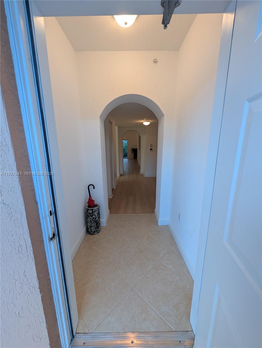 LUCERNE POINTE CONDO C - Residential