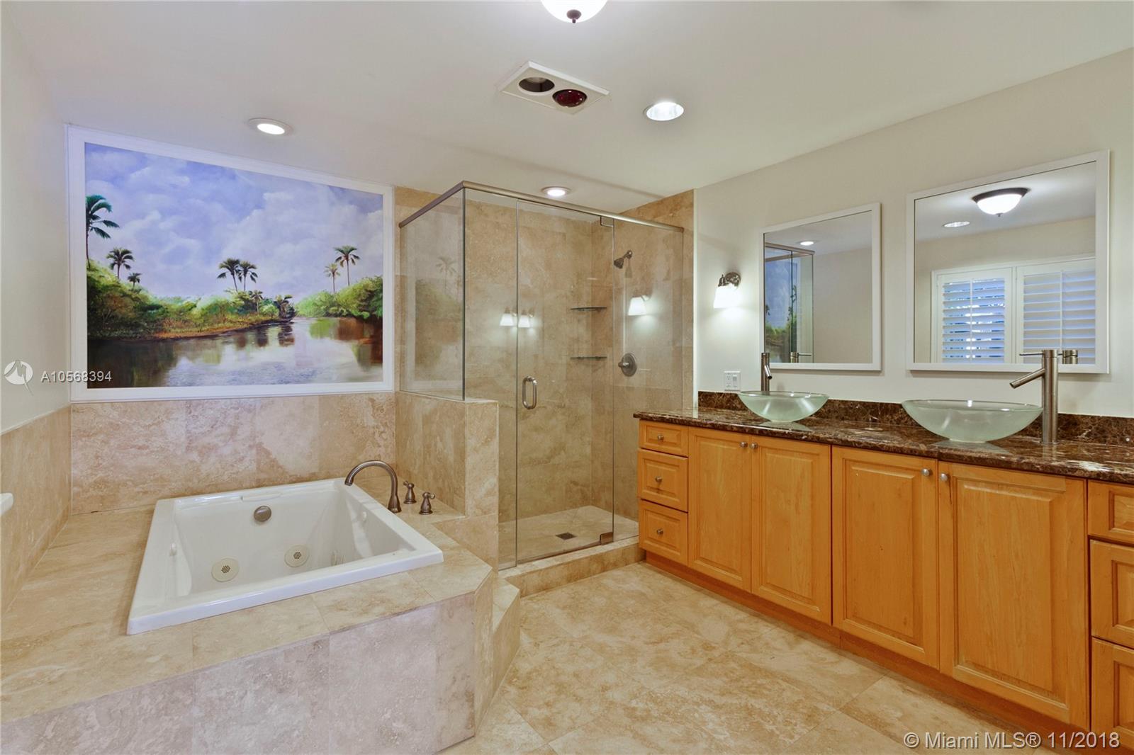 HOLLYWOOD LAKES SEC - Residential