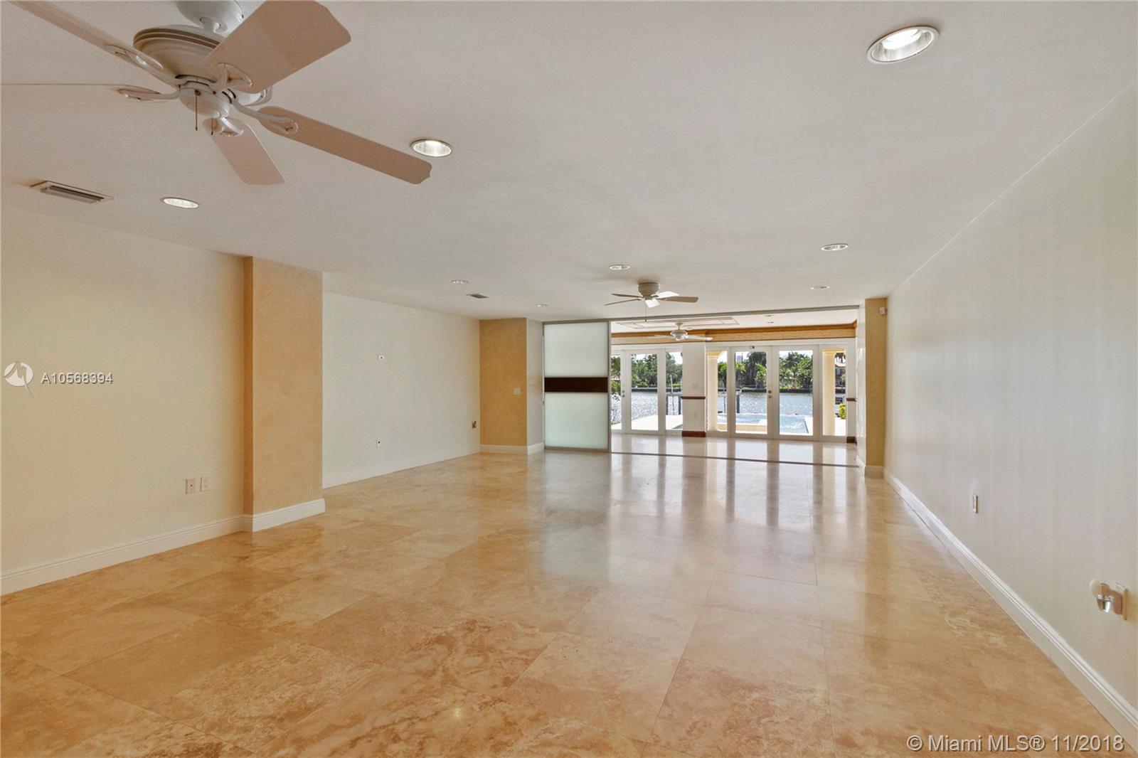 HOLLYWOOD LAKES SEC - Residential