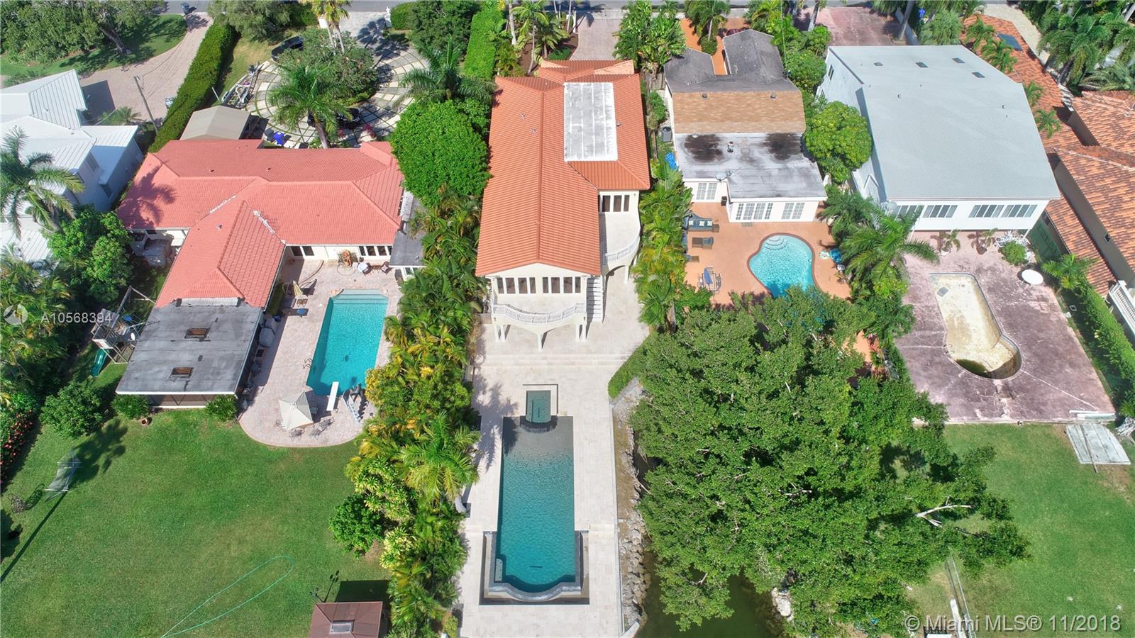 HOLLYWOOD LAKES SEC - Residential