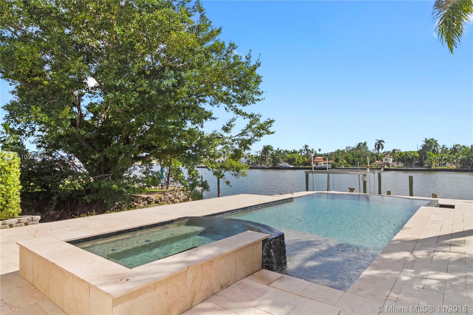 HOLLYWOOD LAKES SEC - Residential