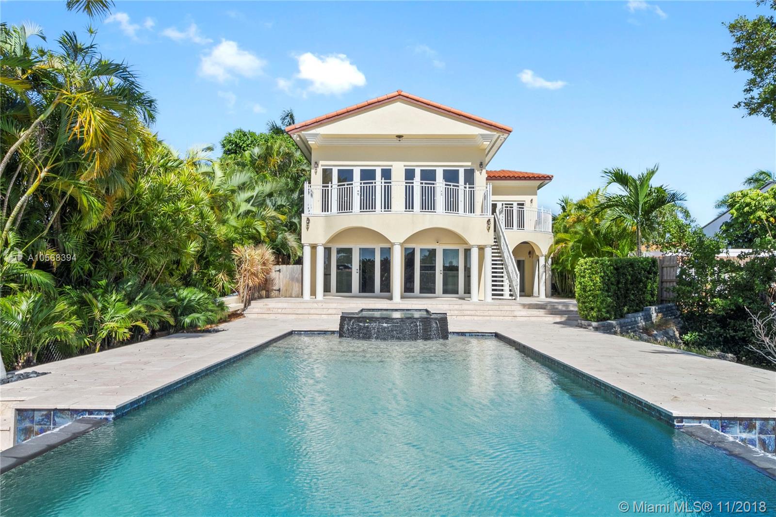 HOLLYWOOD LAKES SEC - Residential
