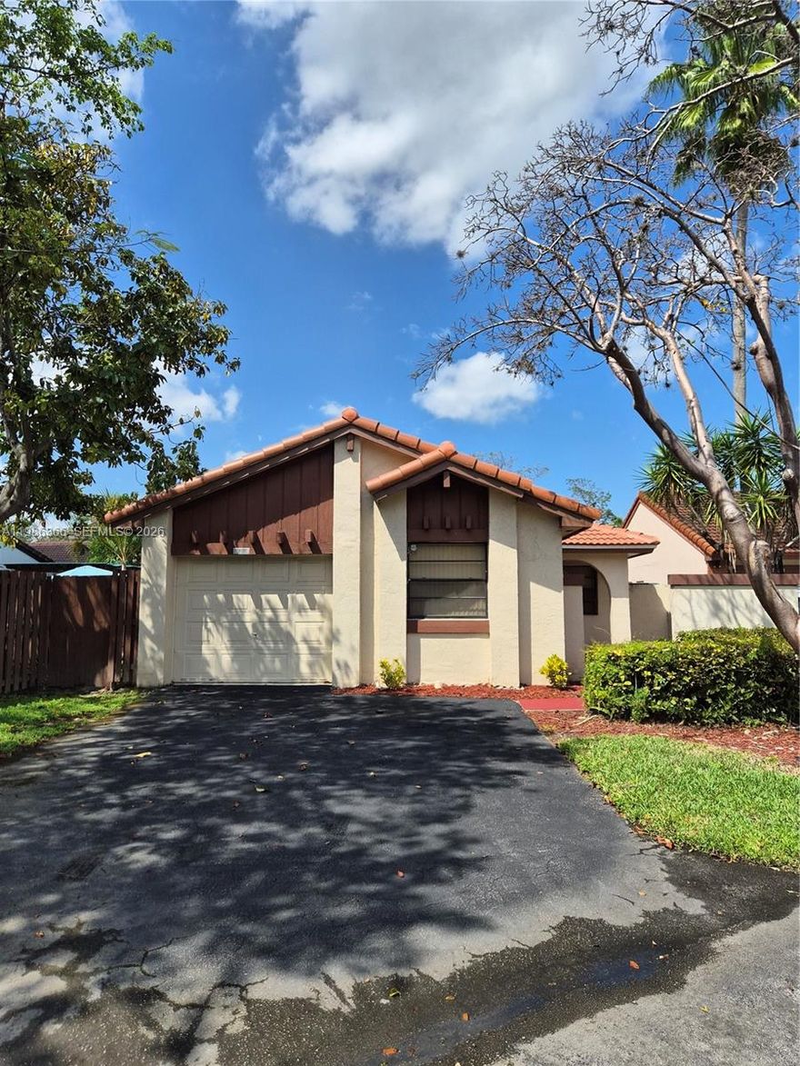 Completely remodeled 2-bedroom, 2-bath single-family home located in the desirable Garden Homes section of The Moors—a gated, well-maintained community.

This move-in-ready home features a spacious split floor plan designed for both comfort and privacy. The interior has been fully upgraded with new tile flooring throughout, creating a clean and modern feel. The brand-new kitchen boasts sleek stainless steel appliances, contemporary cabinetry, and plenty of counter space—perfect for cooking and entertaining.

Both bathrooms have been tastefully upgraded with modern finishes, offering a fresh and stylish look. Step outside to a large fenced backyard, ideal for relaxing, entertaining guests, or enjoying outdoor activities.

Don’t miss the opportunity to own a beautifully updated home in a secure and sought-after community!