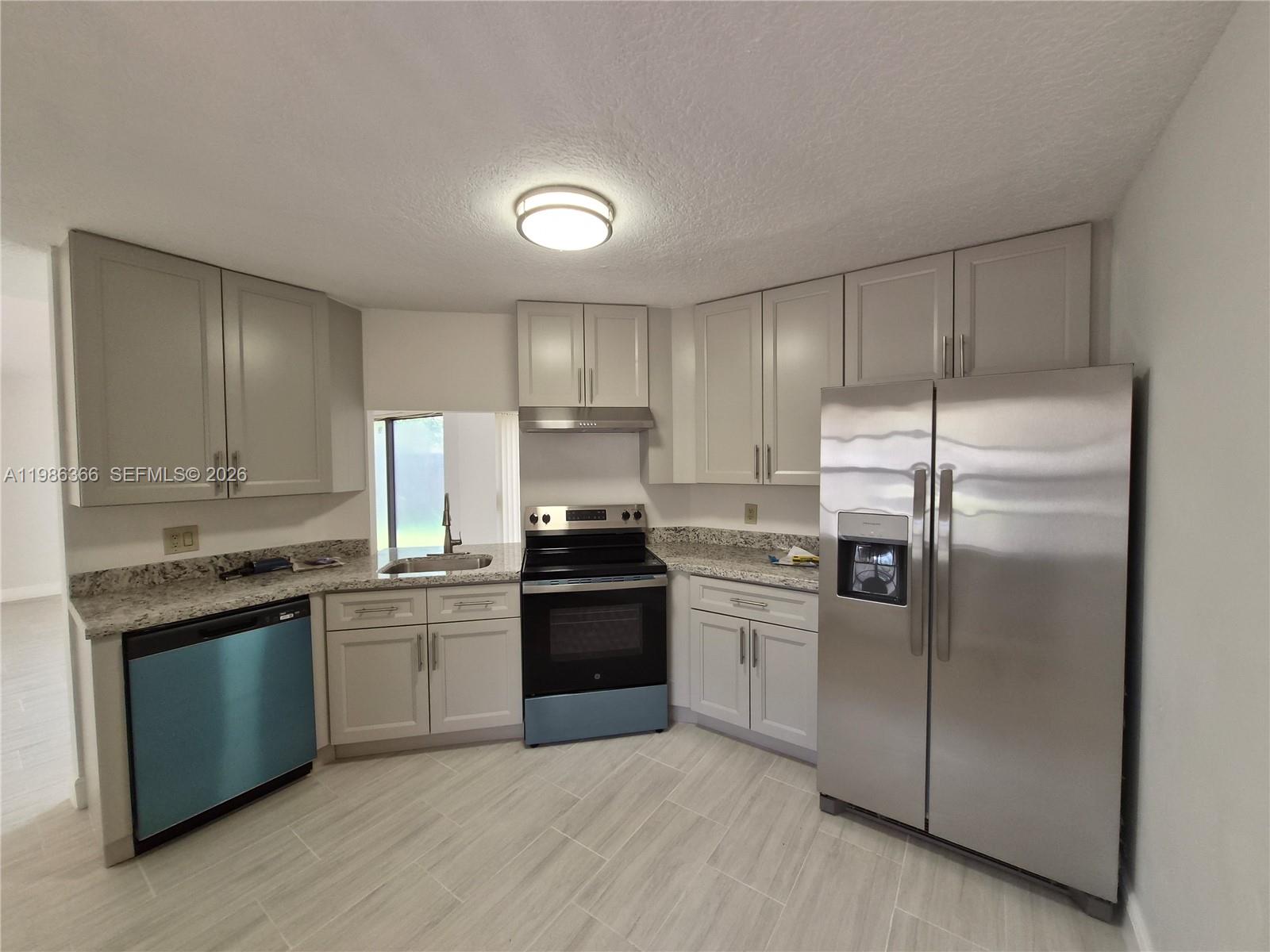 THE MOORS CLUSTER HOMES - Residential Lease