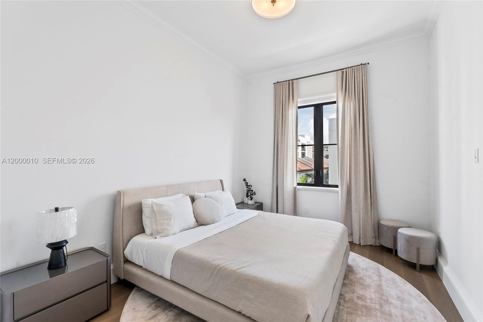 CORAL GABLES BILTMORE SEC - Residential