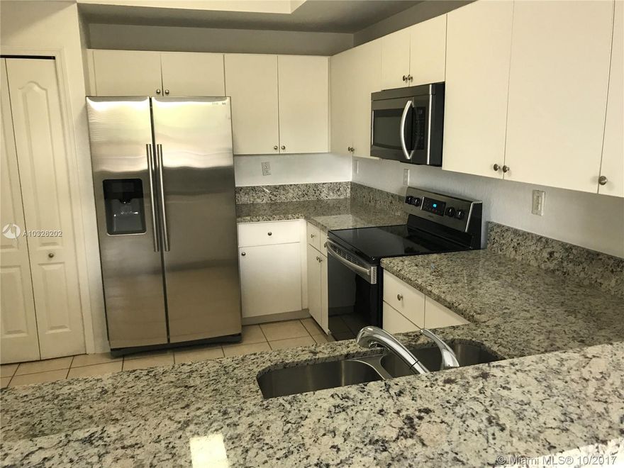 UPDATED, BEAUTIFUL- TWO STORY- 3 BEDROOM, 2.5 BATH TOWNHOUSE  IN DESIRABLE  CENTURY PARK COMMUNITY.  FIRST FLOOR WITH LIVING, DINNING, HALF BATHROOM AND KITCHEN WITH BRAND NEW STAINLESS STEEL APPLIANCES AND GRANITE COUNTER TOPS.  SECOND FLOOR HAS 3 BEDROOMS, 2 BATHROOMS WITH NEW WOOD-TILE FLOORING AND FULL SIZE WASHER/ DRYER.   CENTRALLY LOCATED, CLOSE TO SCHOOLS, SHOPPING CENTERS AND RESTAURANTS.  24 HOUR SECURITY PATROL, 3 COMMUNITY POOLS, GYM, CLUBHOUSE, ETC.  AVAILABLE OCTOBER 15TH.  CALL LISTING AGENT.