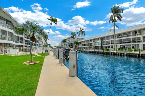 Photo of 3050 NE 48th Street #208, Fort Lauderdale, FL 33308 (MLS # A12089466)