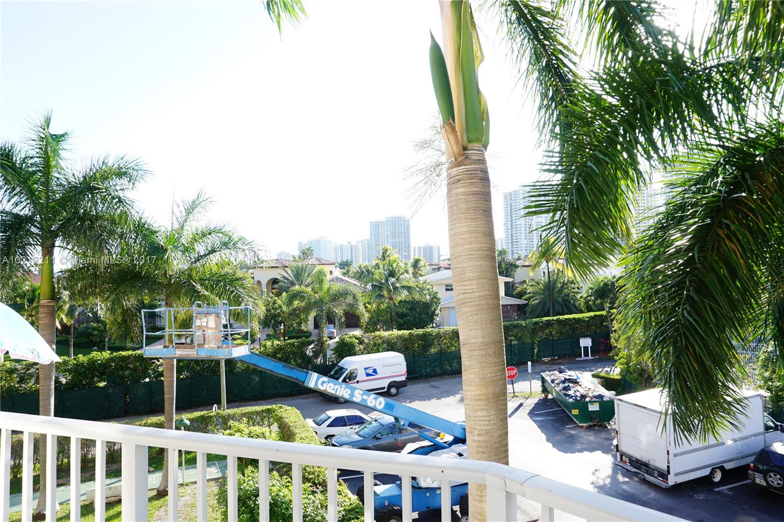 GOLDEN VIEW CONDO - Residential Lease