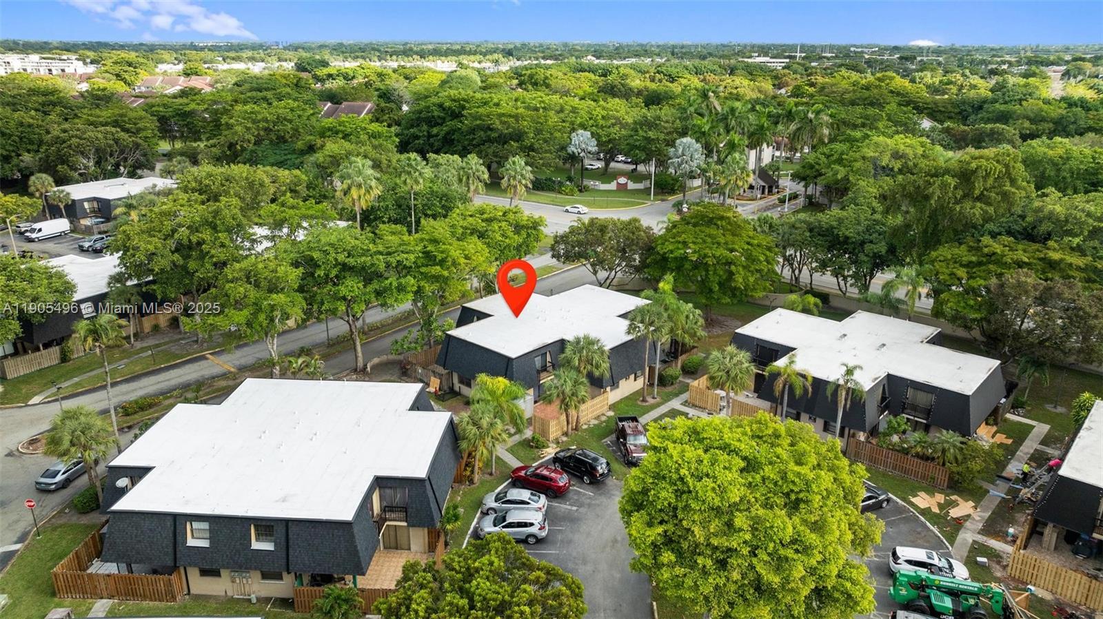 CAMELOT THREE CONDO - Residential