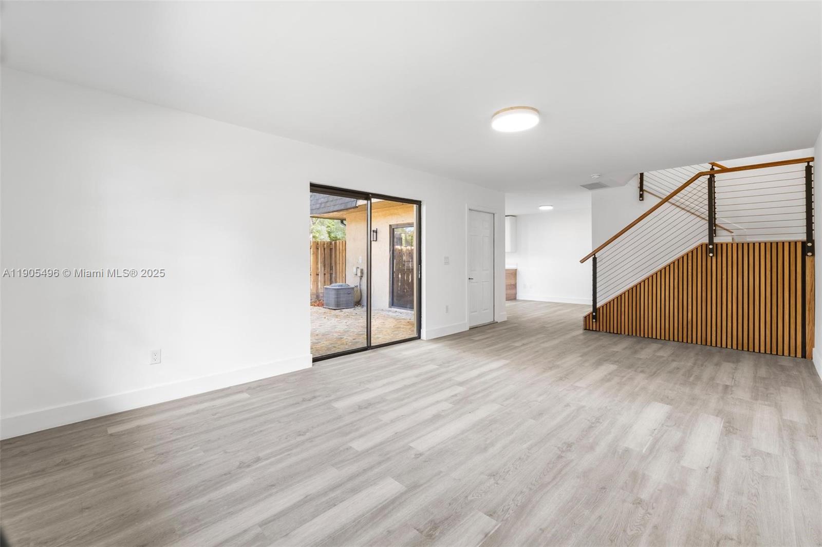 CAMELOT THREE CONDO - Residential