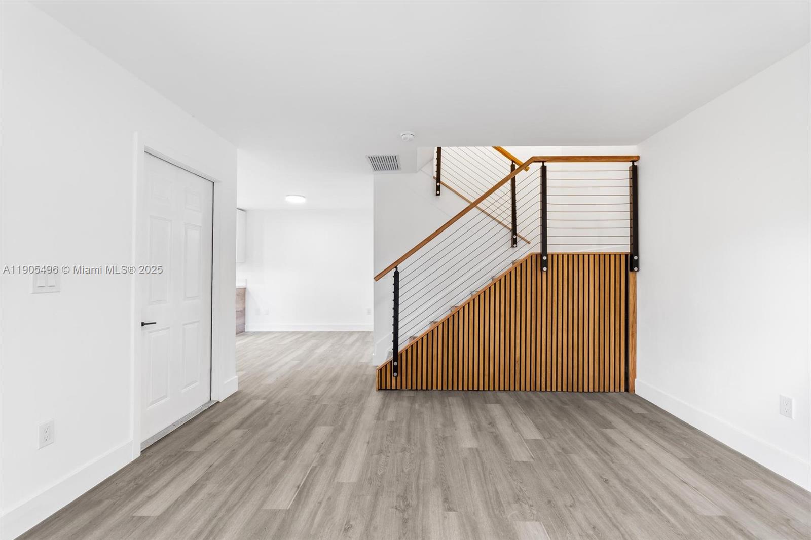 CAMELOT THREE CONDO - Residential