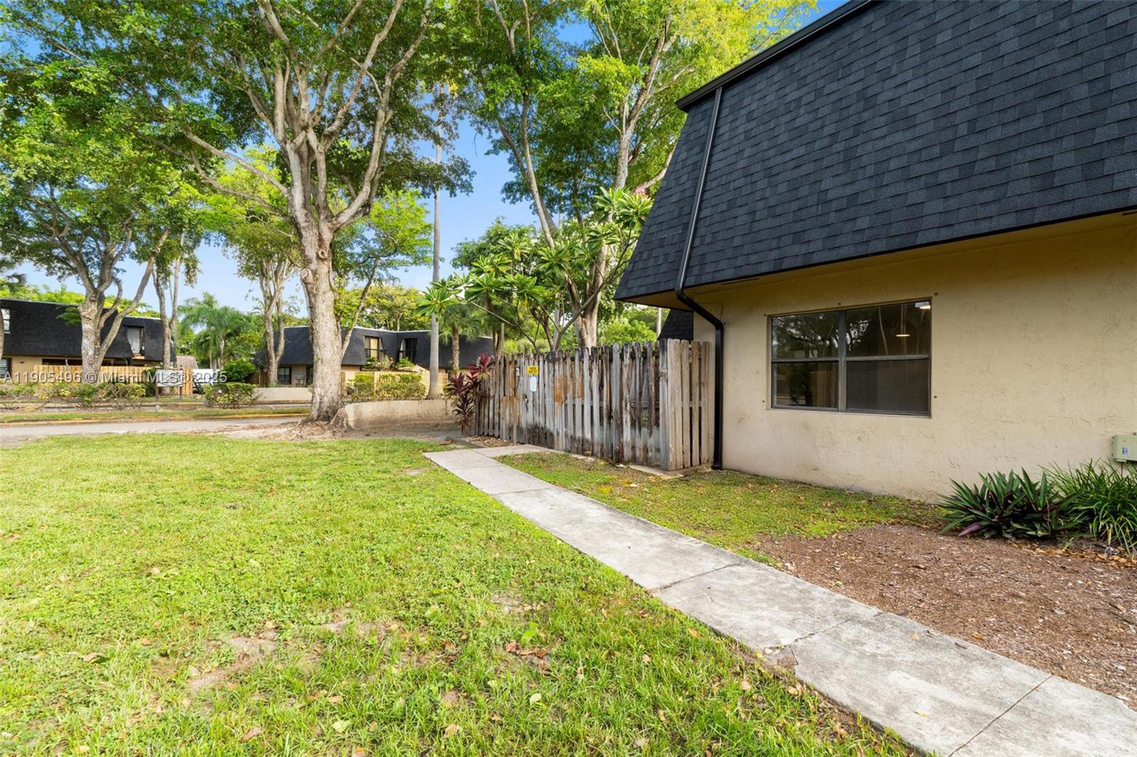 CAMELOT THREE CONDO - Residential