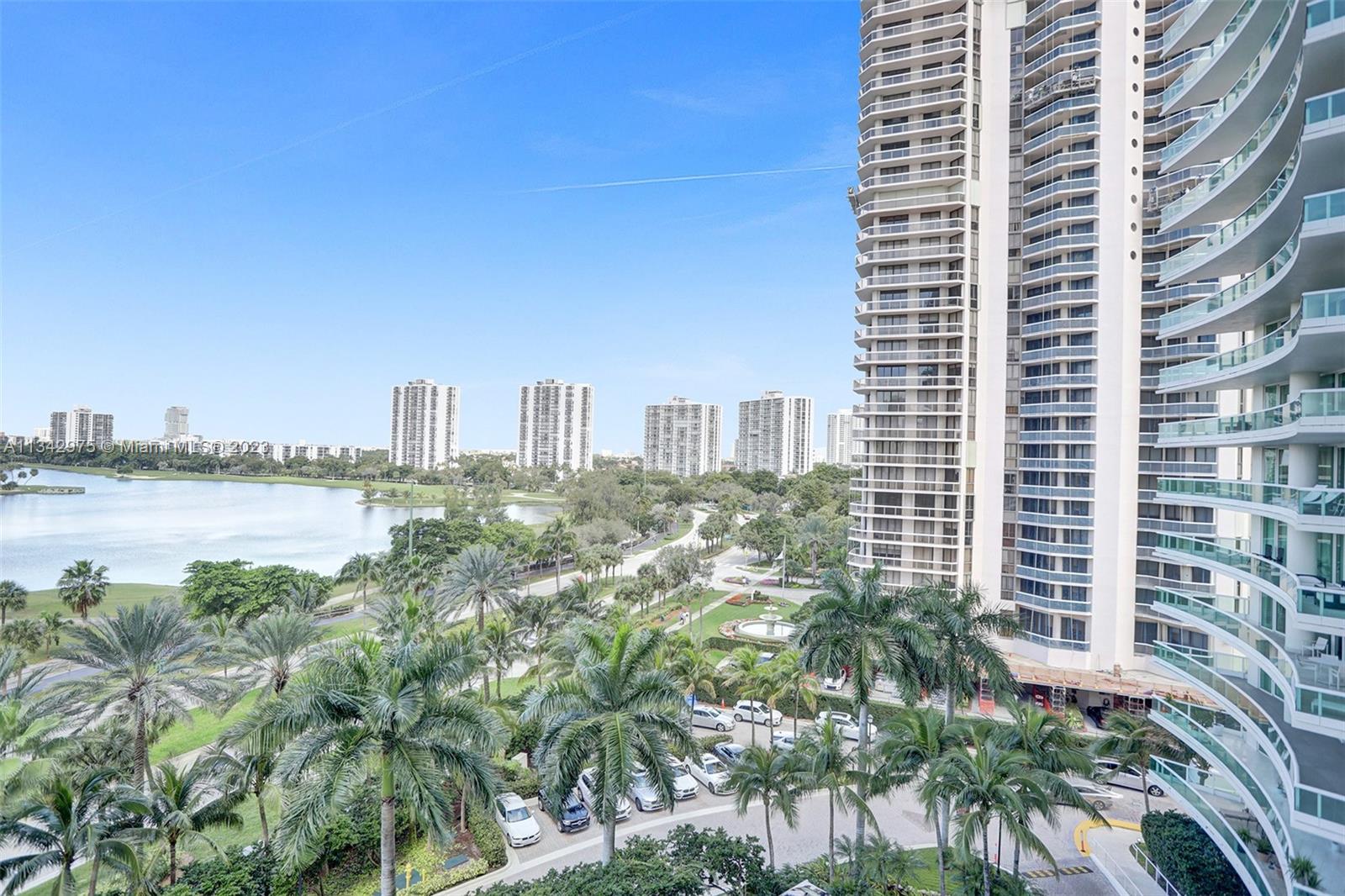 TOWERS OF PORTO VITA-NORT - Residential