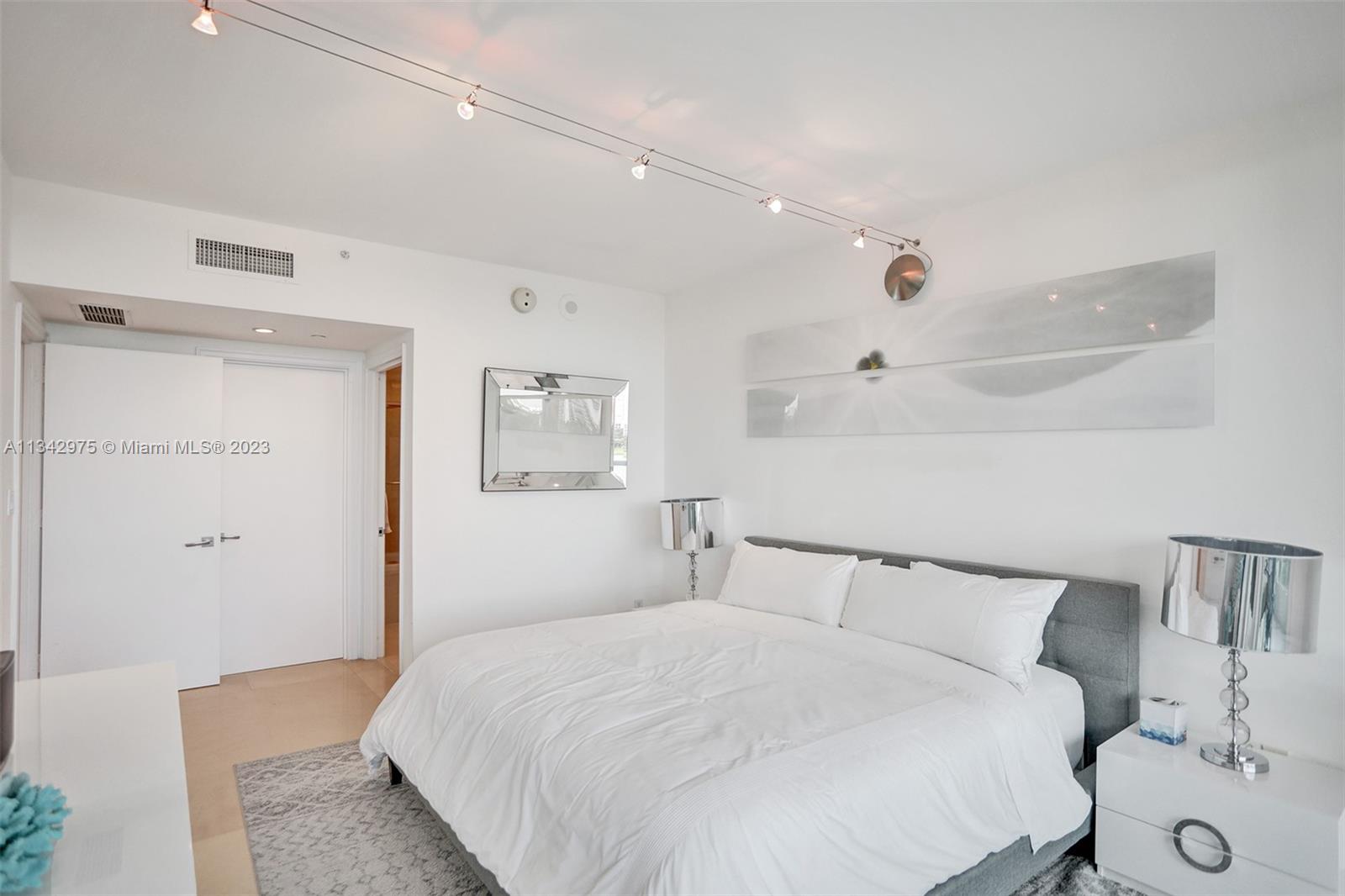 TOWERS OF PORTO VITA-NORT - Residential