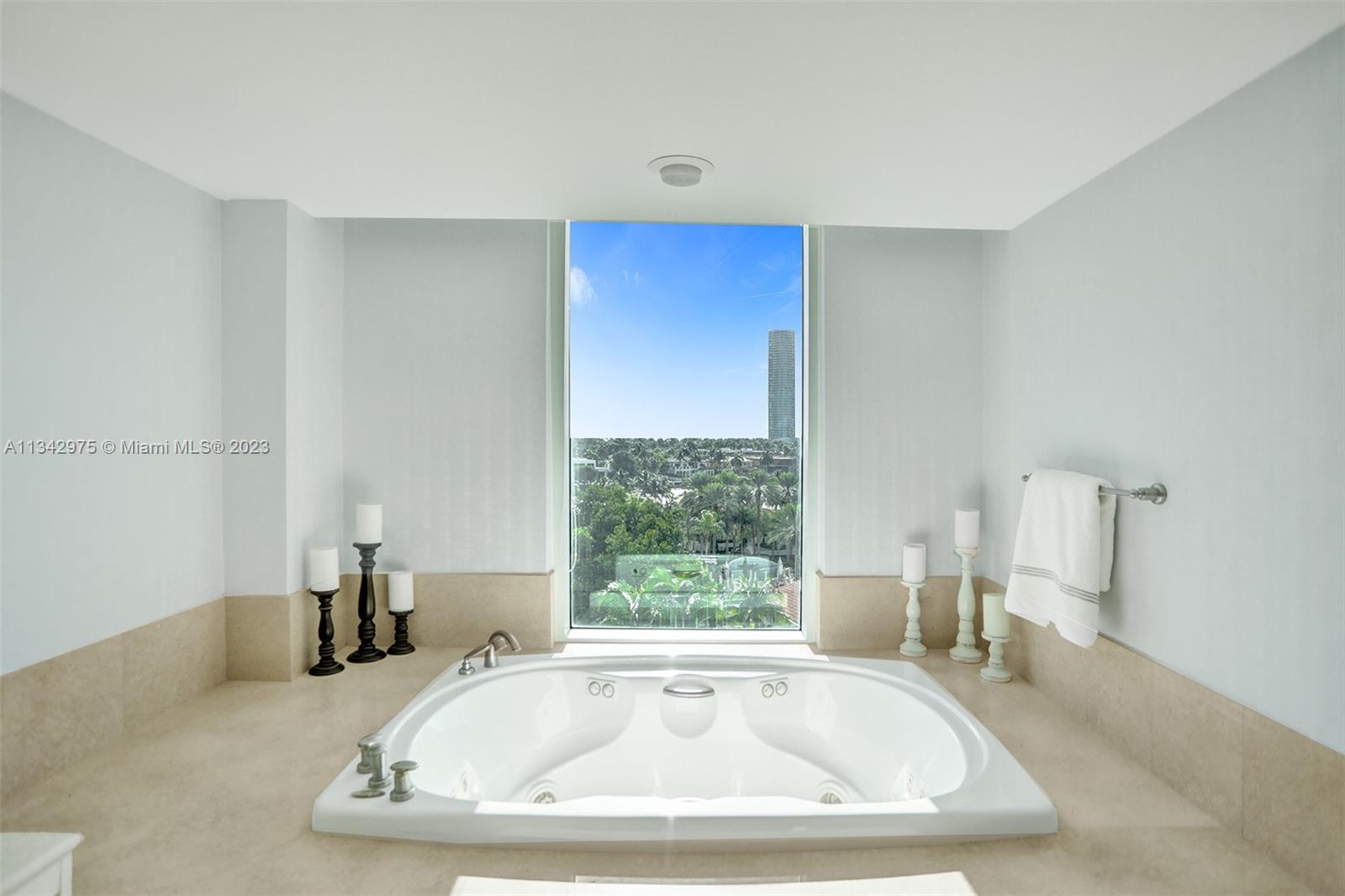 TOWERS OF PORTO VITA-NORT - Residential