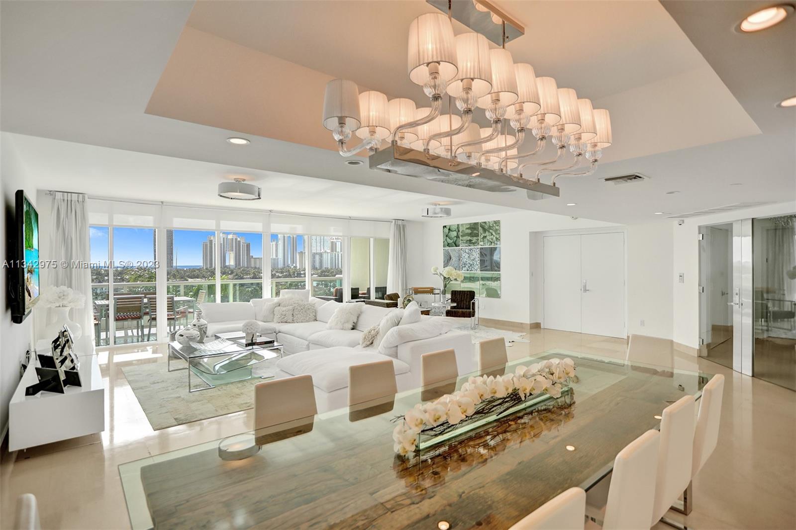 TOWERS OF PORTO VITA-NORT - Residential