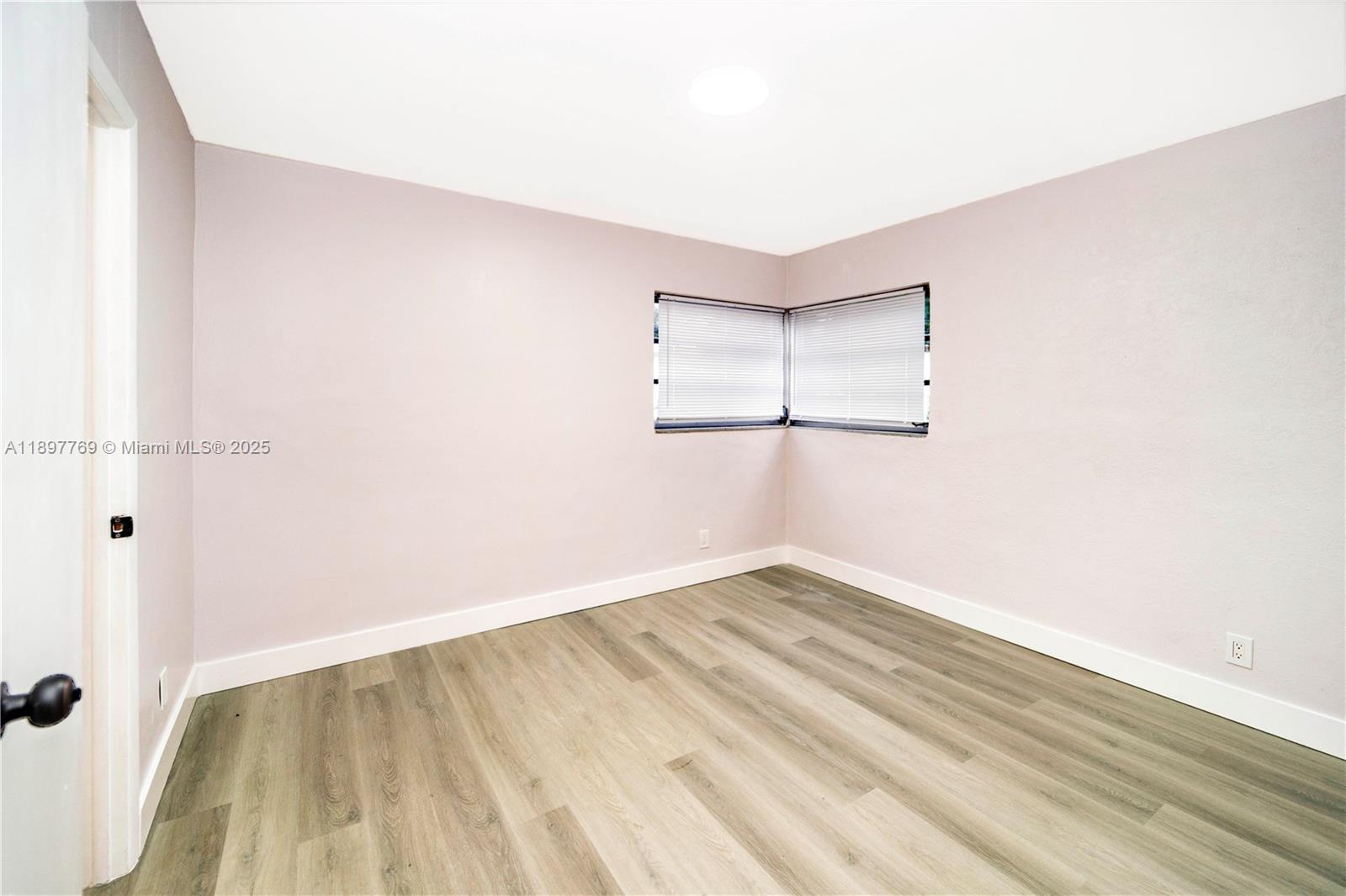 DRIFTWOOD ACRES NO 13 - Residential