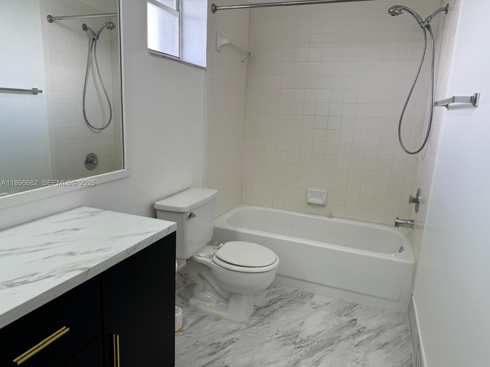 SAWGRASS ESTATES NORTH - Residential