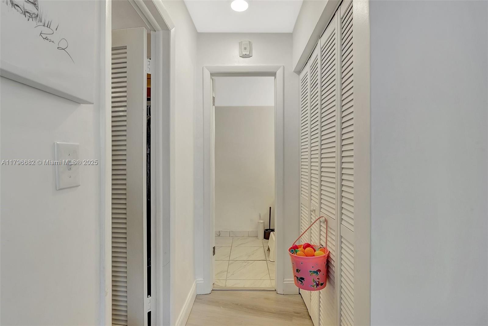 ROLLING GREEN CONDO F - Residential