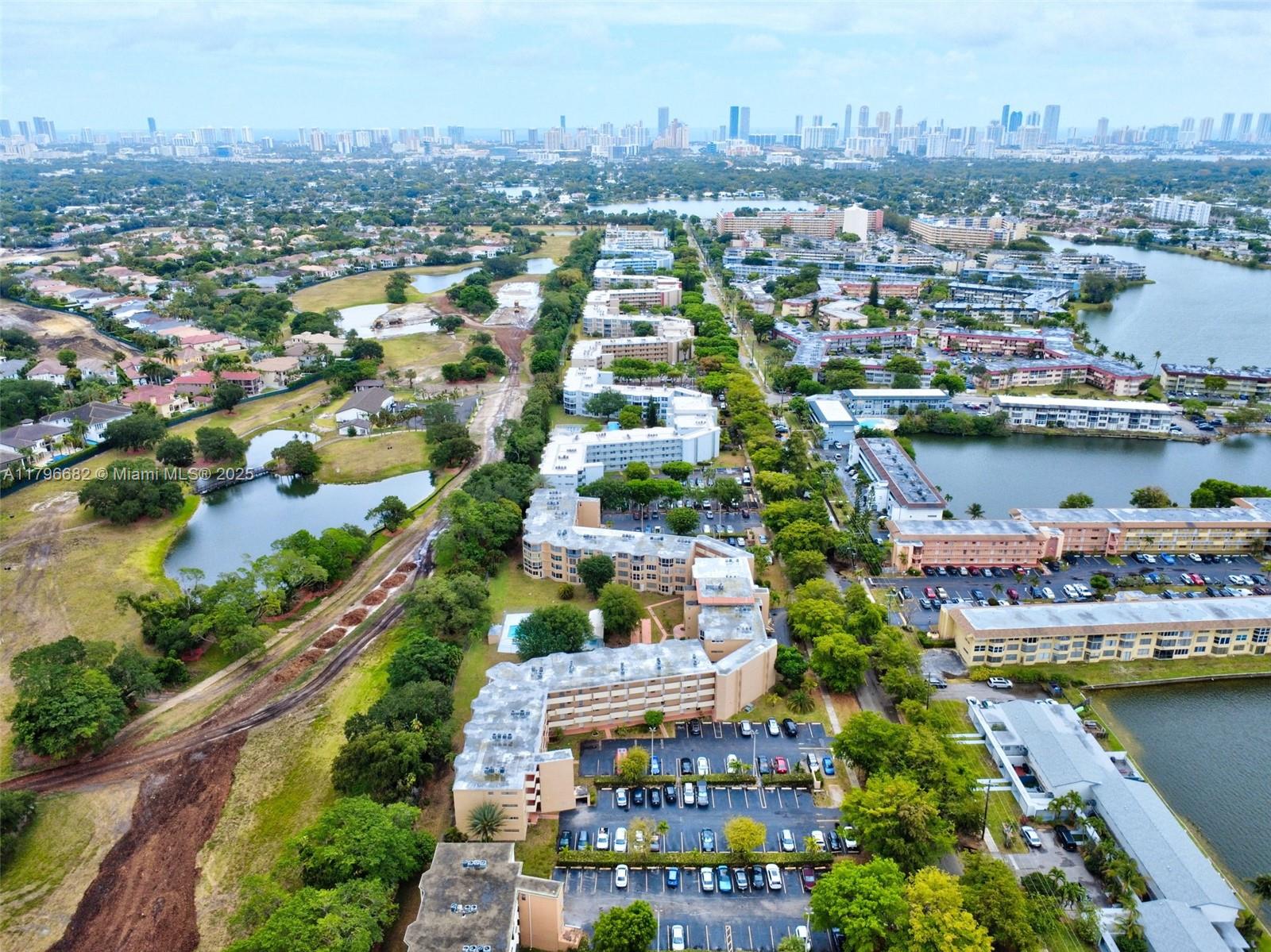 ROLLING GREEN CONDO F - Residential