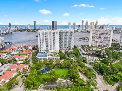 A home in Aventura