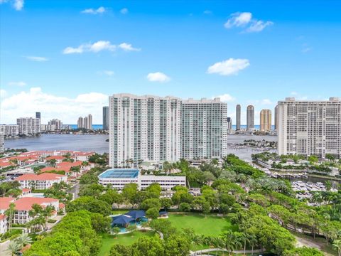 A home in Aventura