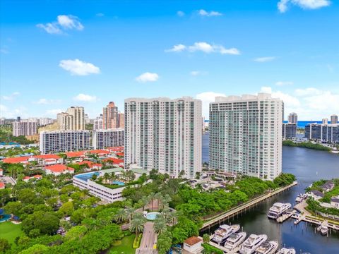 A home in Aventura