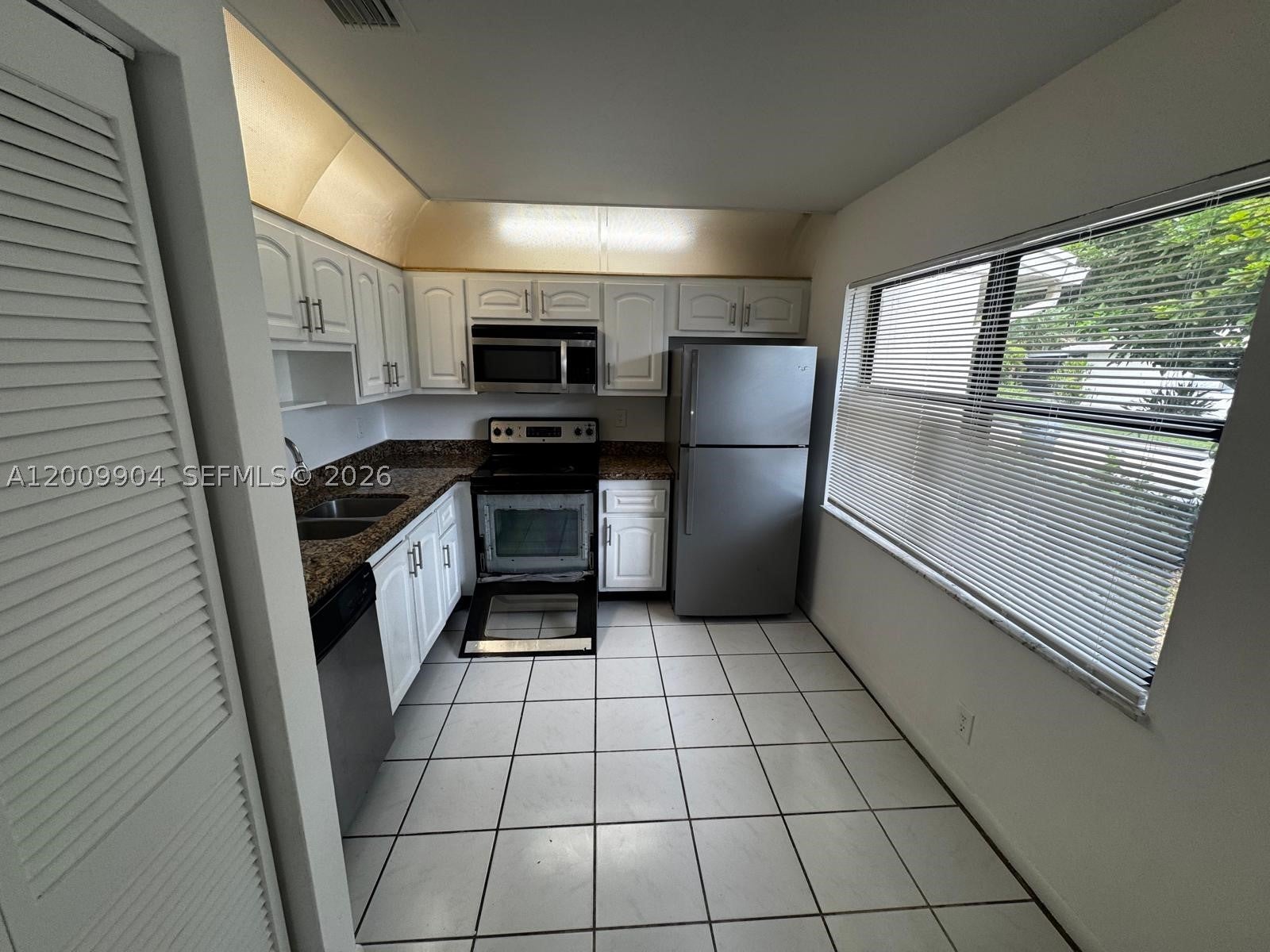 16413 Grape Way