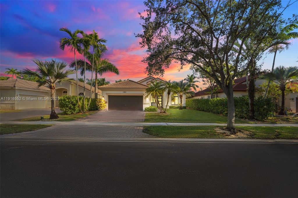 Photo of 18881 SW 29th Ct, Miramar, FL 33029 (MLS # A11916552)