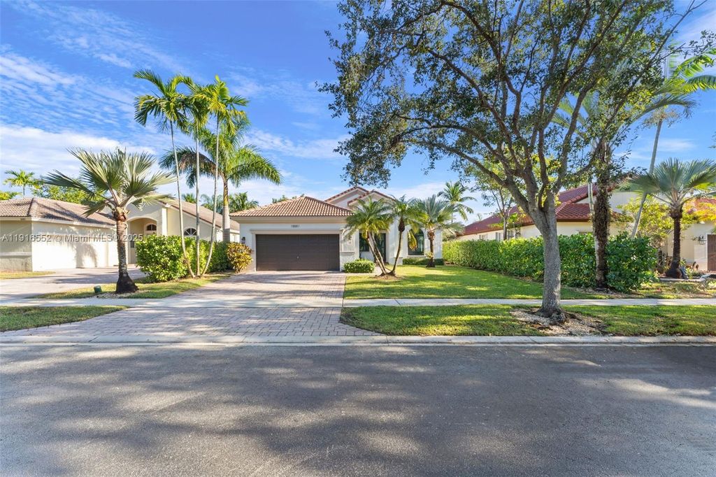Photo of 18881 SW 29th Ct, Miramar, FL 33029 (MLS # A11916552)