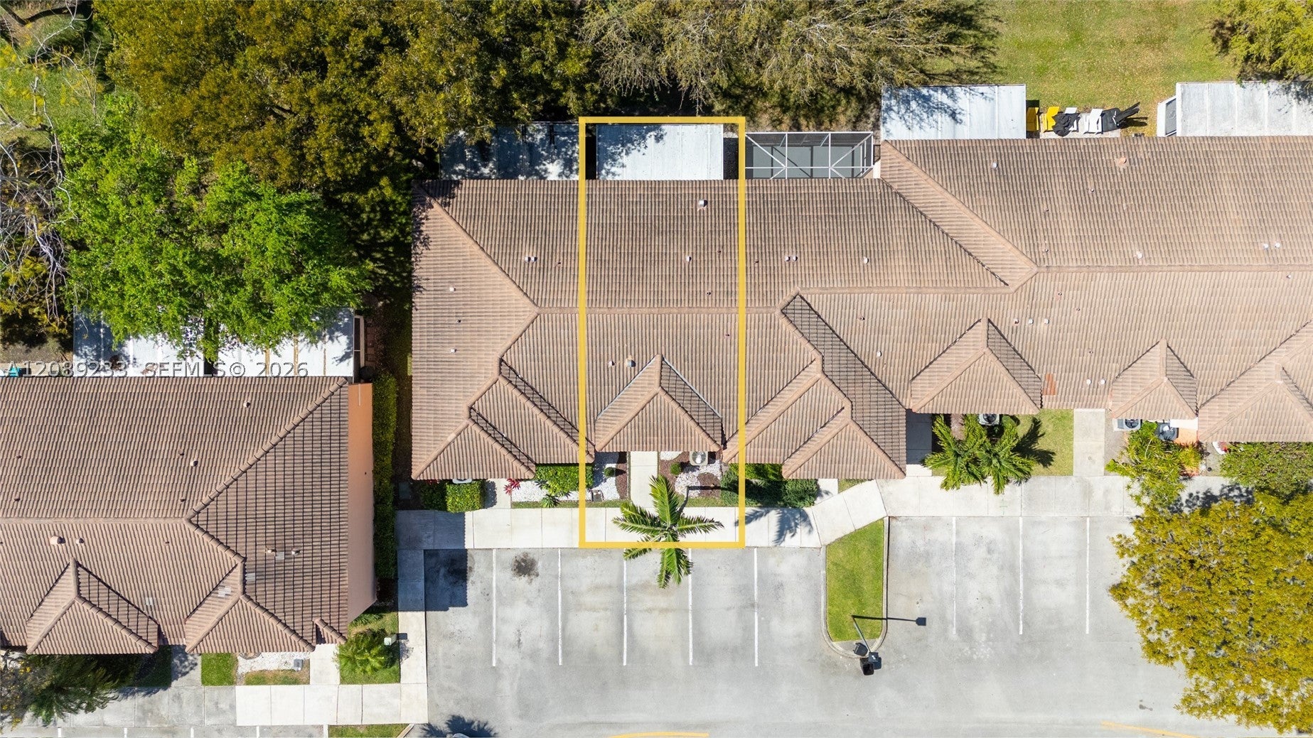 816 NW 208th Way, Pembroke Pines FL 33029