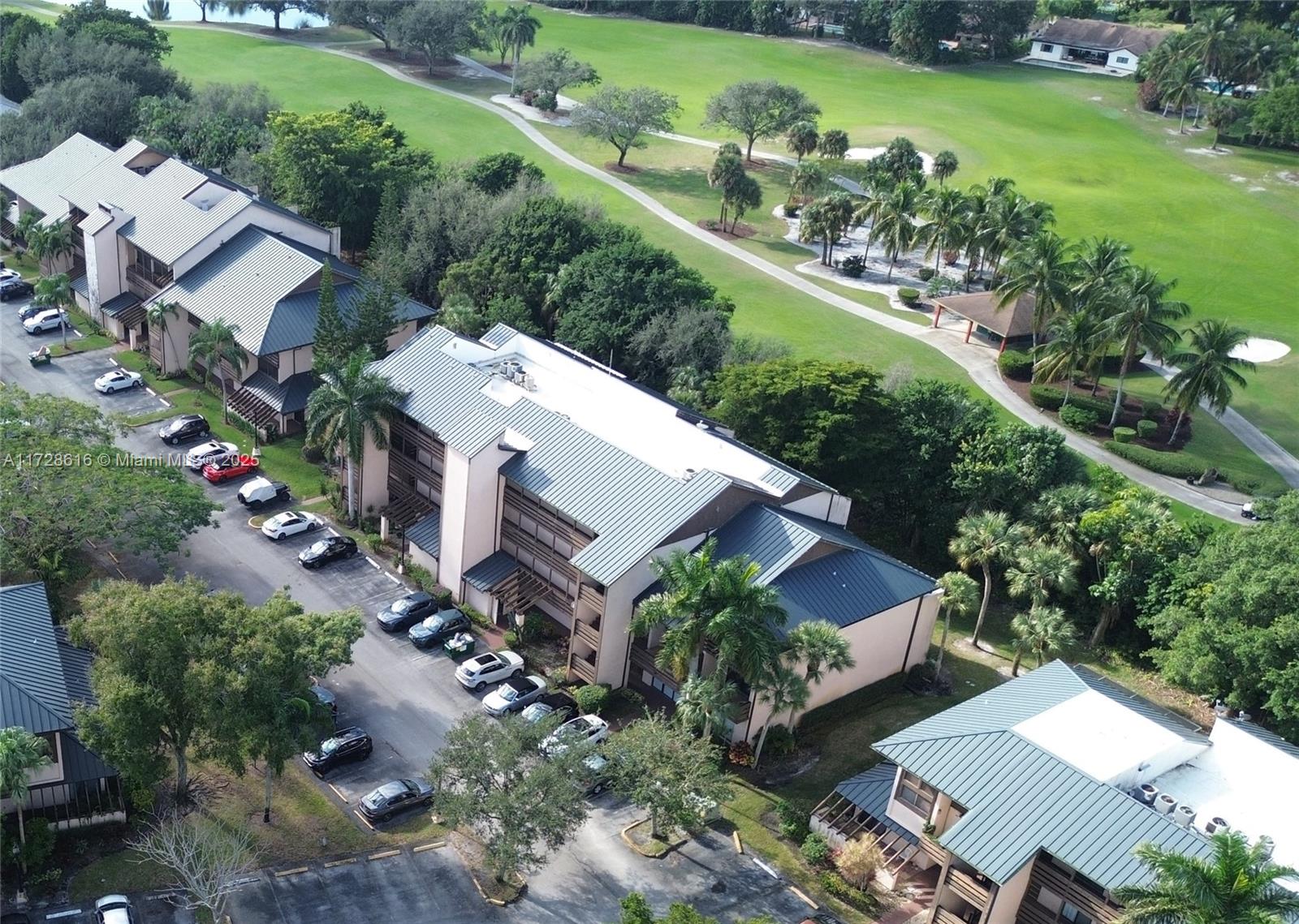 Location, Location, Location! Beautiful 2 Bed/2 Bath condo with a large screened patio overlooking a serene golf course & nature views. Move-in ready with a modern kitchen, wood cabinets, Corian countertops & 2-year-old S/S appliances. Laminate floors throughout, master bath with Jacuzzi tub, dual sinks & walk-in closets. Laundry machines <2 years old. Accordion shutters, extra storage, elevator, newly renovated pool & clubhouse. Parking and electrical Gate in Progress, Top school district, minutes from Broward & Sawgrass Malls, FLL Airport & top dining/shopping.
* $5,000 Closing Cost Assistance!
* New Metal Roof & Passed 40-Year Certification!
* Ask your lender about low-down-payment programs! Or Call Roberto Meza
Don't miss this incredible opportunity—schedule a showing today!