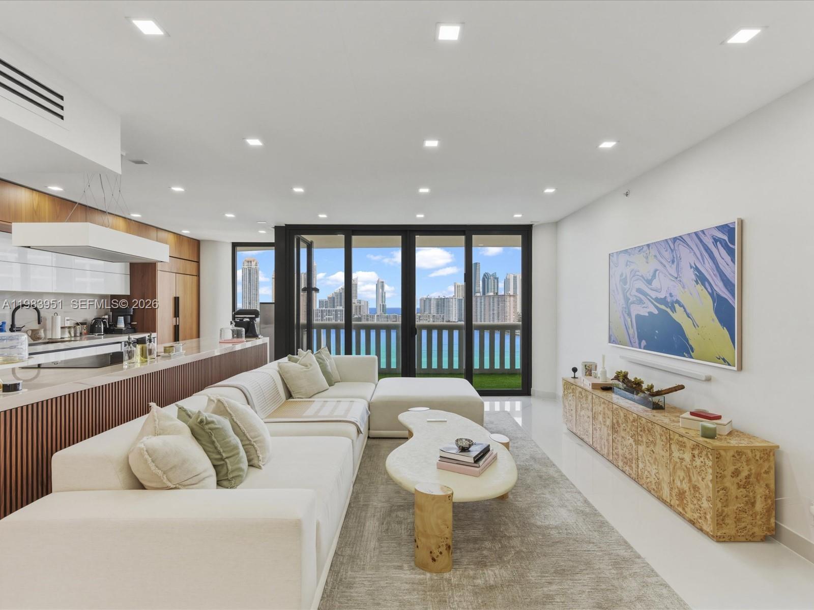 3000 Island Blvd 1501