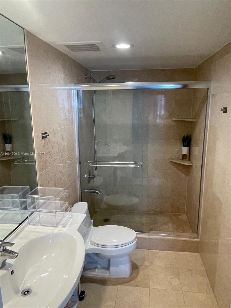 BEACH CLUB TWO CONDO - Residential Lease