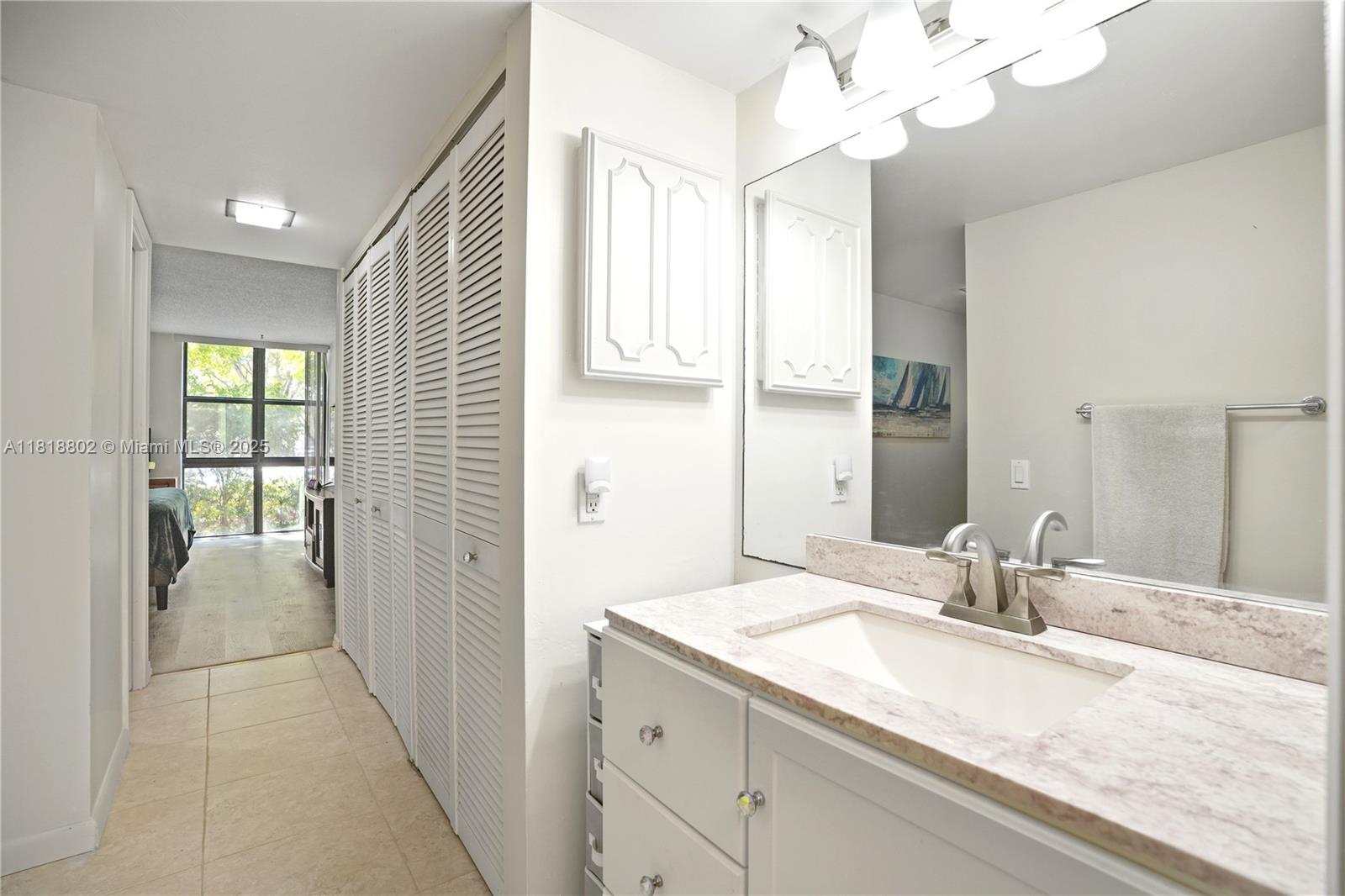RIVER REACH CONDOMINIUM V - Residential