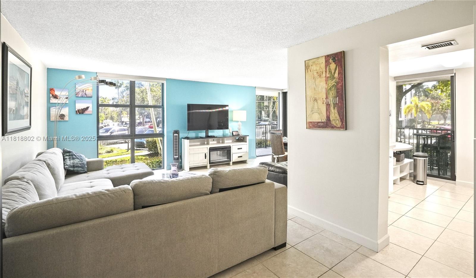 RIVER REACH CONDOMINIUM V - Residential