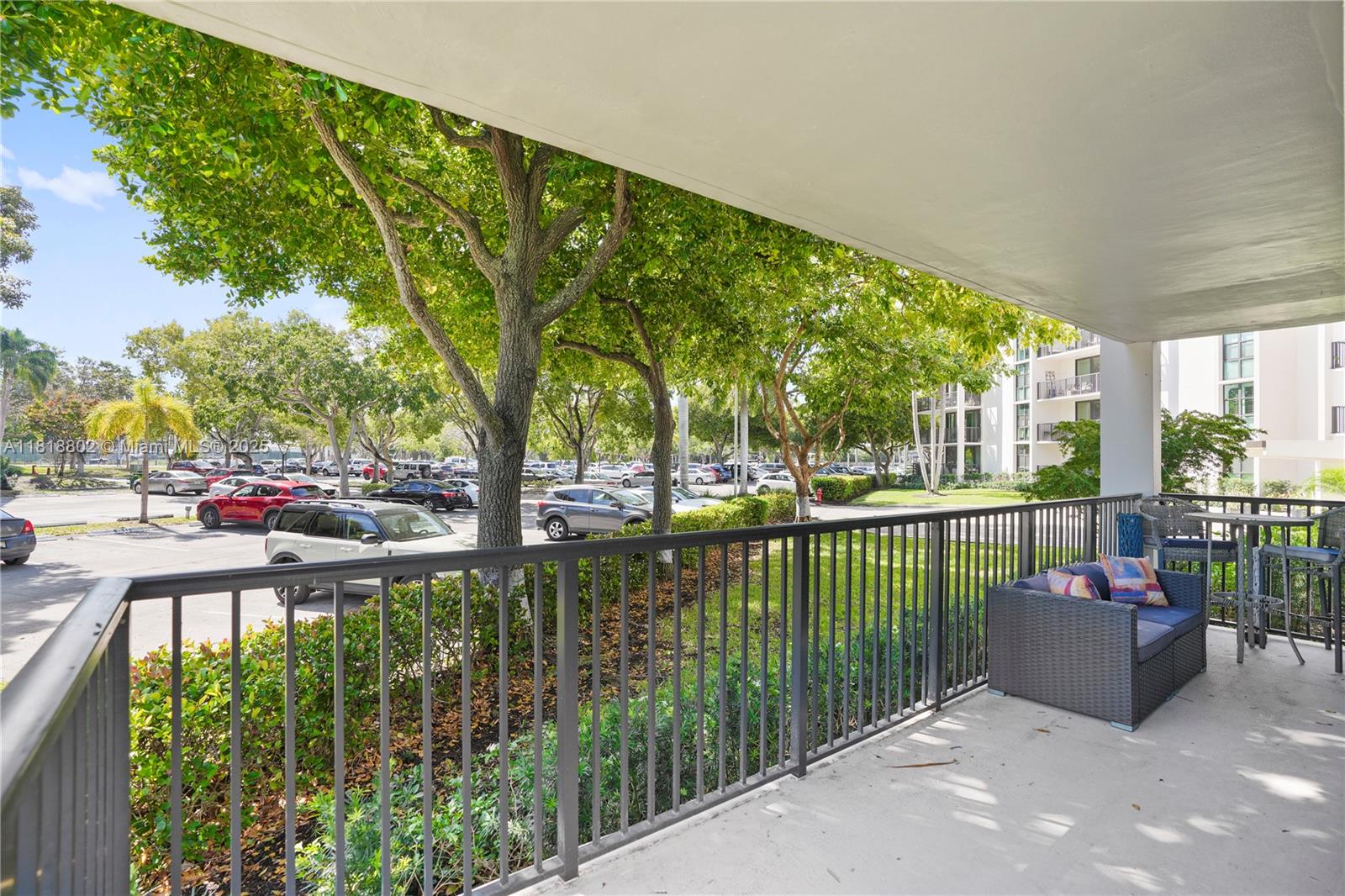 RIVER REACH CONDOMINIUM V - Residential