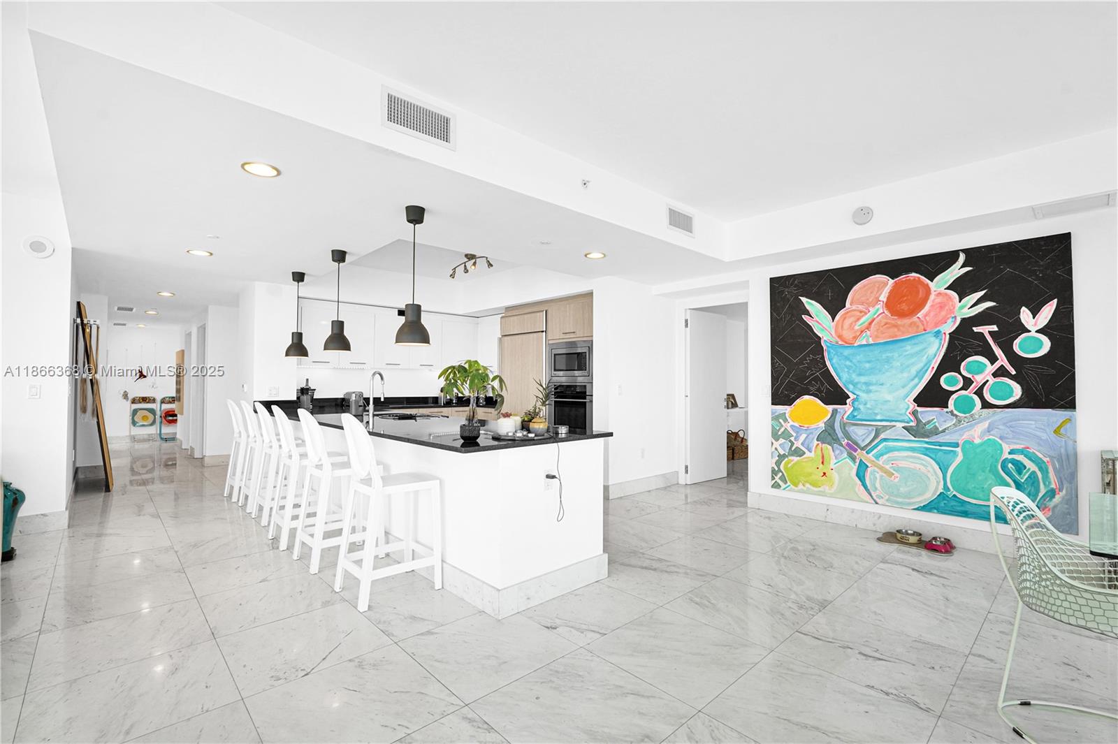 APOGEE BEACH CONDOMINIUM - Residential Lease