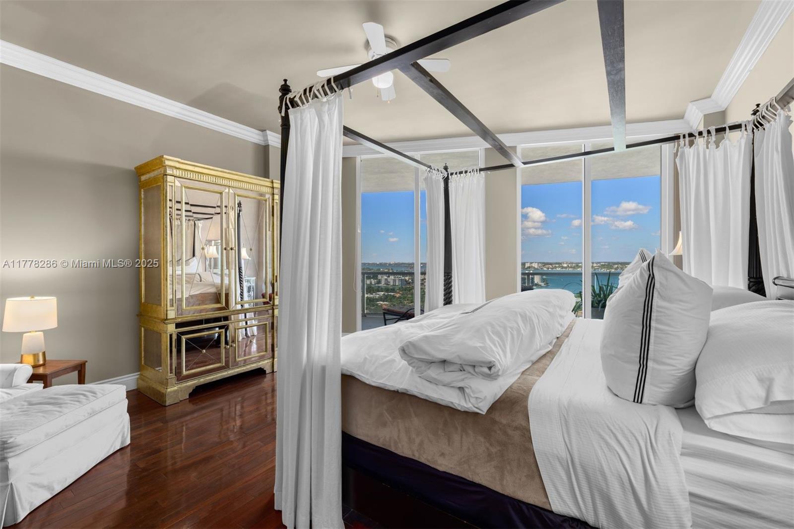 BELLINI CONDO - Residential