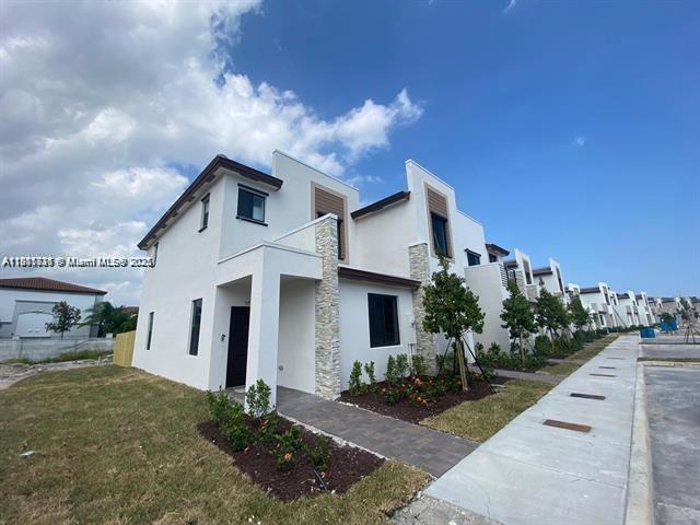 Rental Property at 575 Ne 208th Ter 575, Miami, Broward County, Florida - Bedrooms: 3 
Bathrooms: 3  - $3,000 MO.