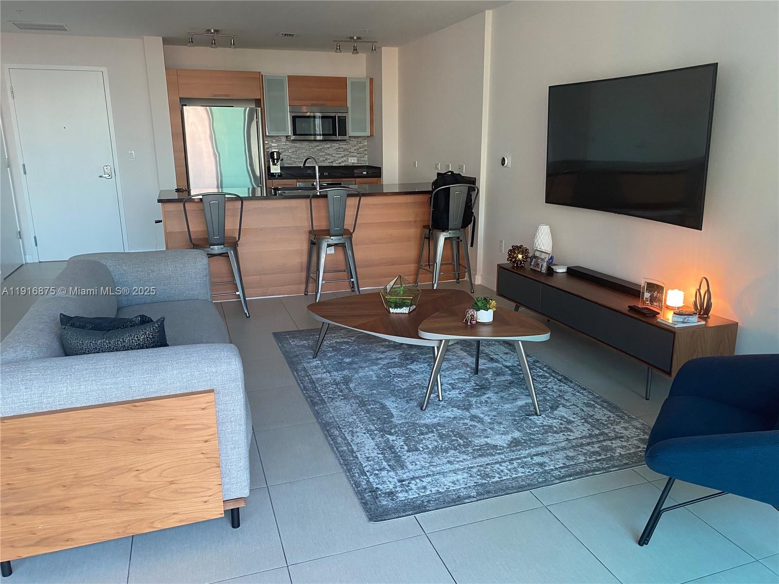 3301 NE 1st Ave H2913