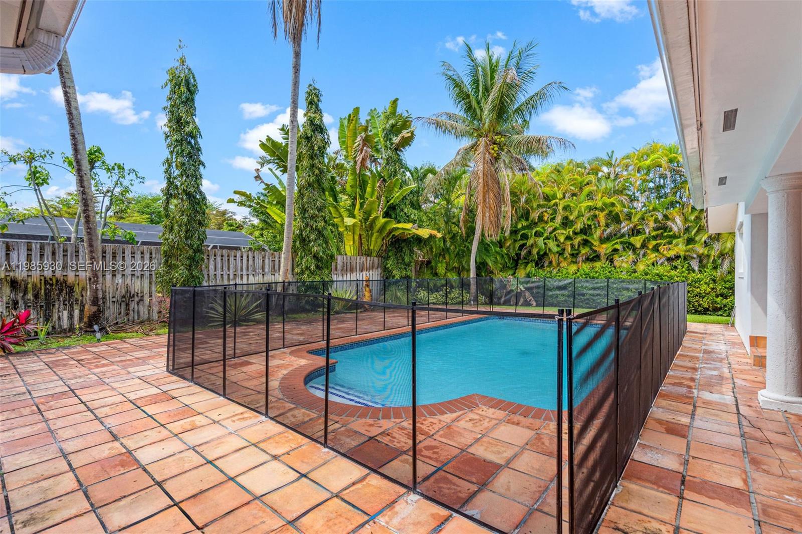 CUTLER BAY ESTATES - Residential